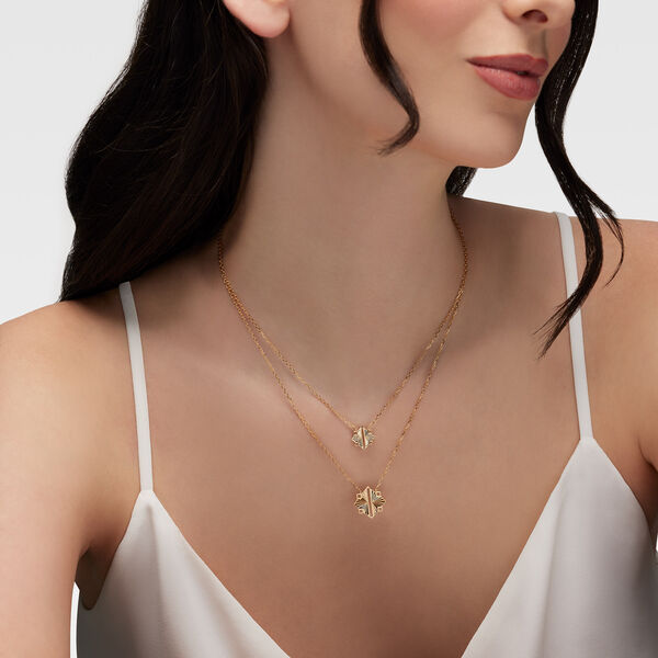 Guilloch&eacute; Yellow Gold Pendant Necklace, Extra-Small
